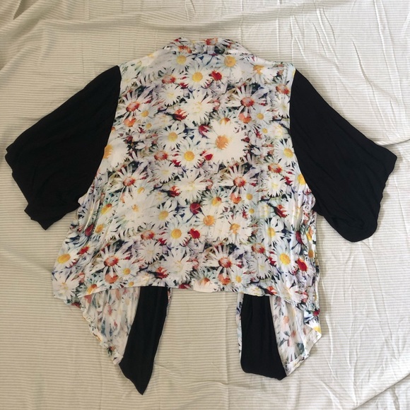 Mink Pink Cardigan - Picture 3 of 3